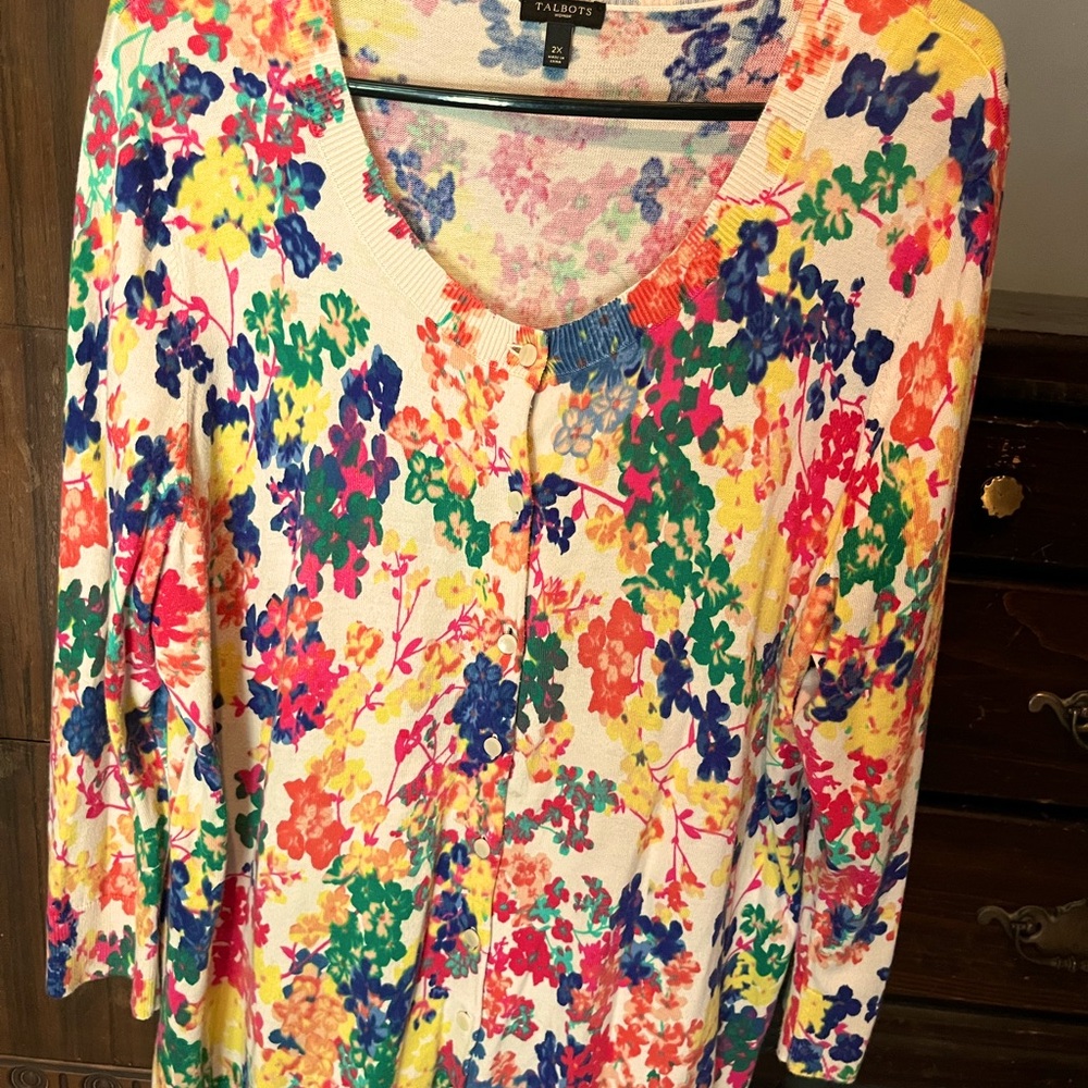 Lightweight floral sweater